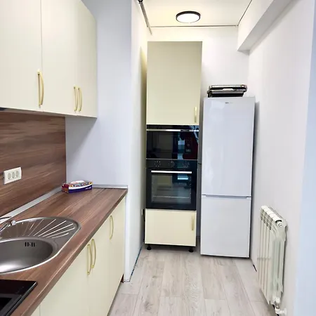 Appartamento Aqua Vista Queens Cozy - 100m De Mare - Complex Rezidential *